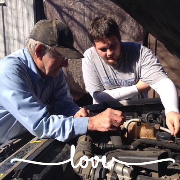 Meet your Posher, Leanne - Picture 1 of 1